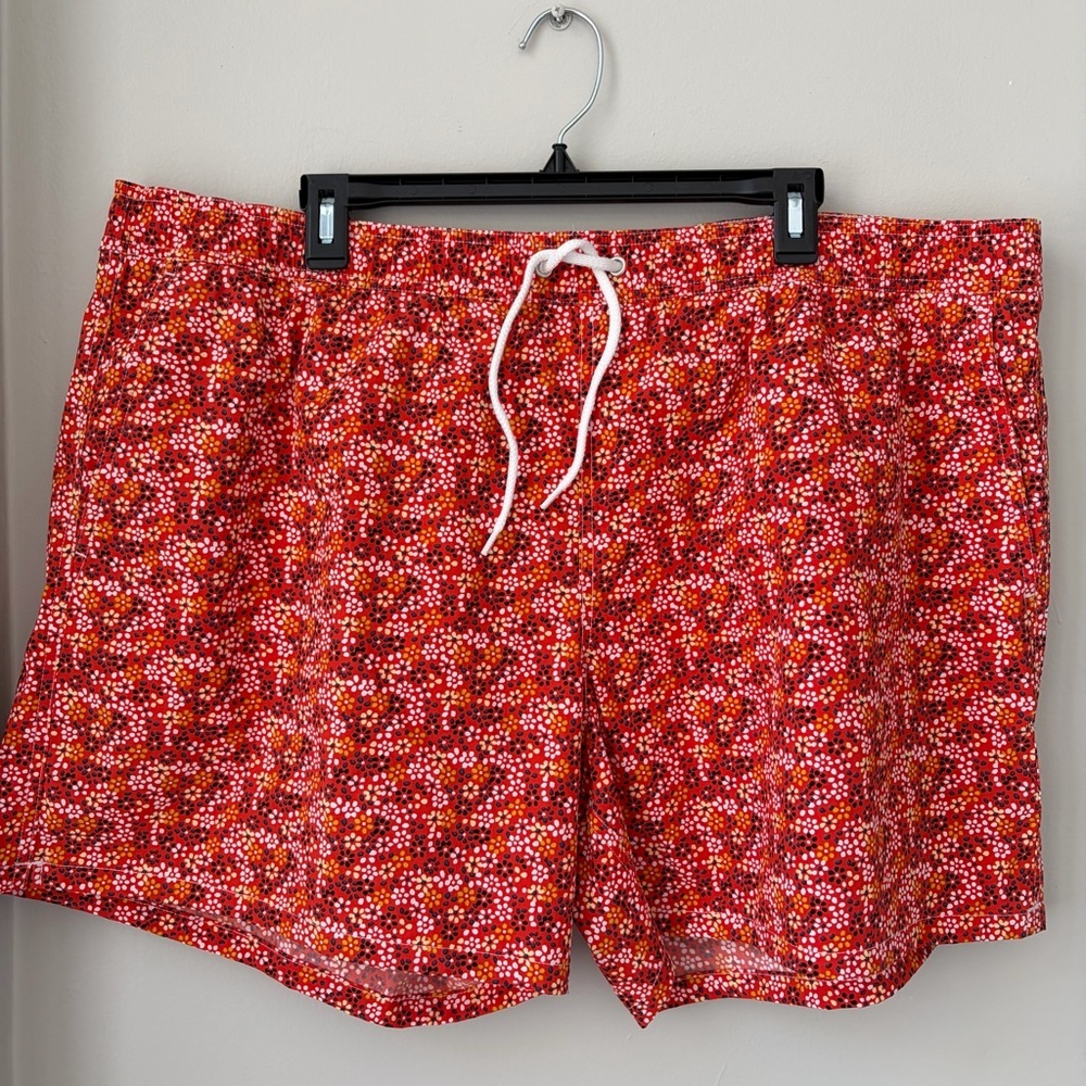 J. Crew Sz XXL Vibrant Red and White Swim Trunks Elastic/Draw String, Lining